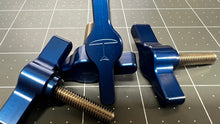 Load image into Gallery viewer, Hydrofoil wingscrews x 4 for Armstrong foils - jeu de 4 visses  M6 25 mm pour Foils Armstrong
